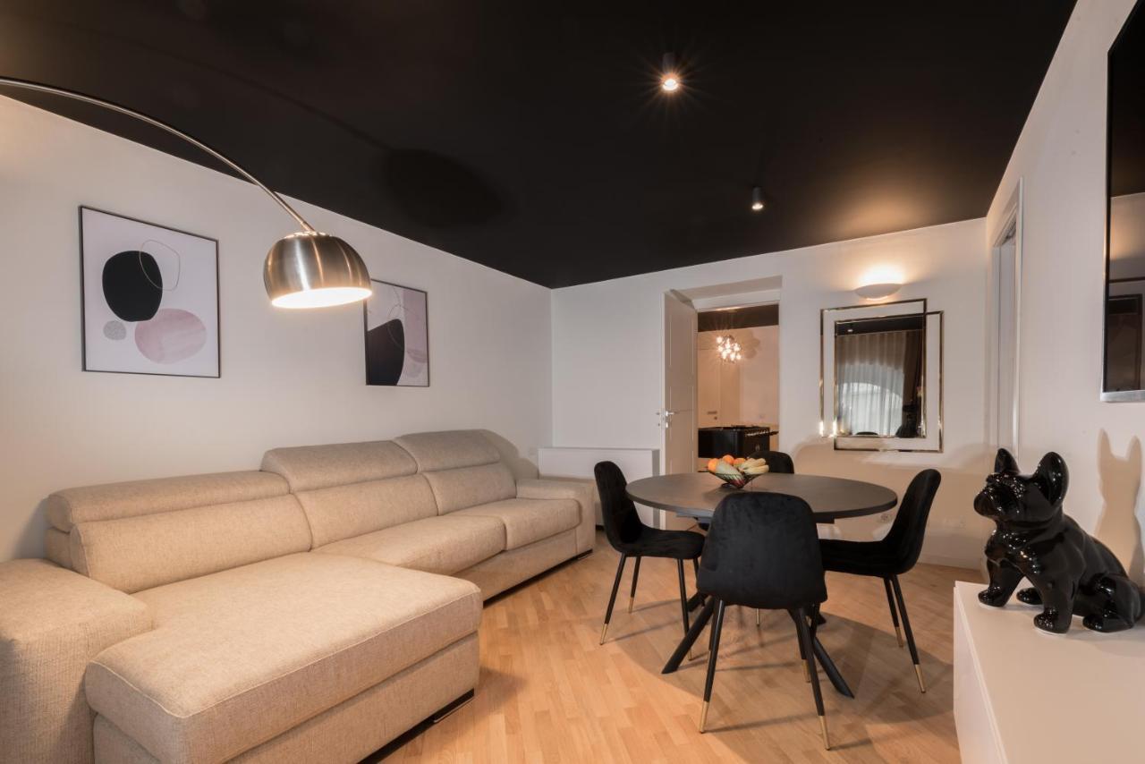 Brera Luxury Apartment Near Duomo With Wifi, Milan
